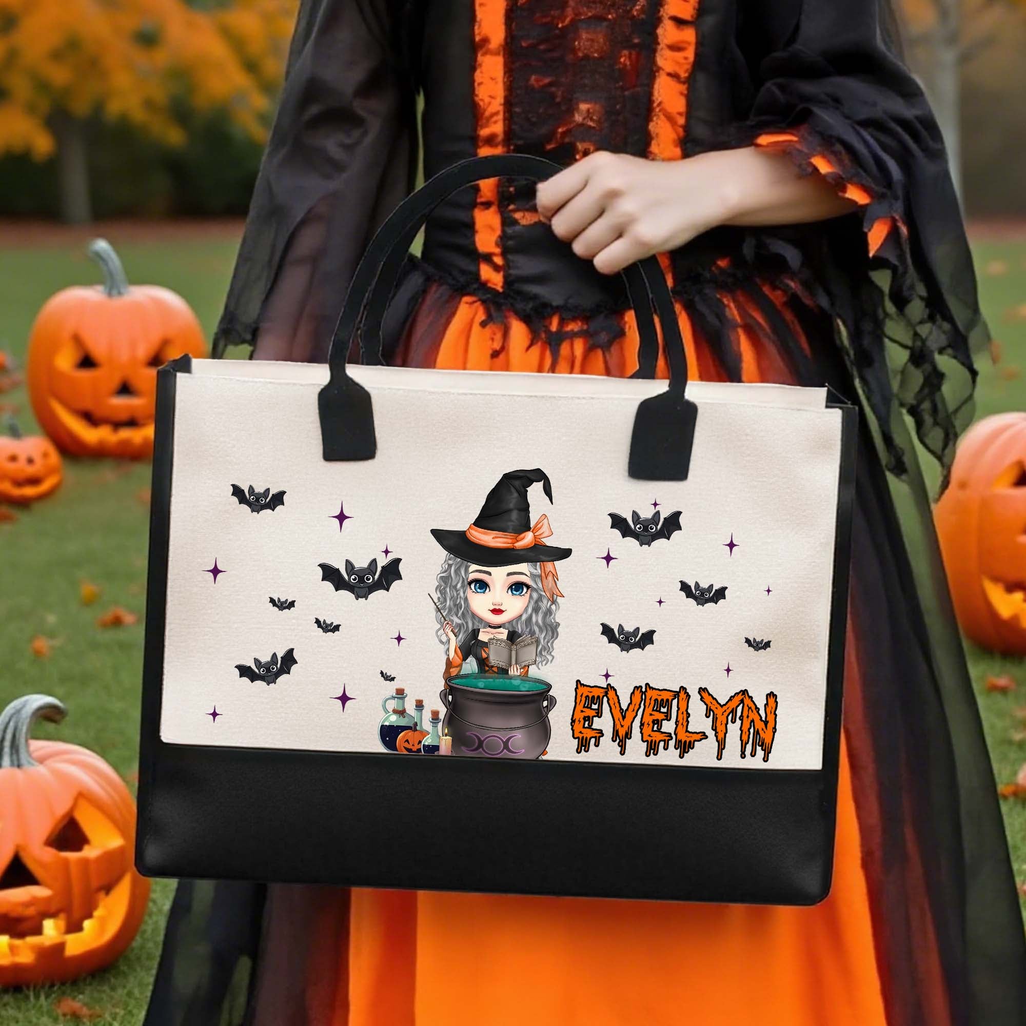 Bruja personalizada de dibujos animados Trick or Treat Bolsa reutilizable con nombre Fiesta de Halloween Espeluznante Temporada Aniversario Regalo para Mujeres Niñas