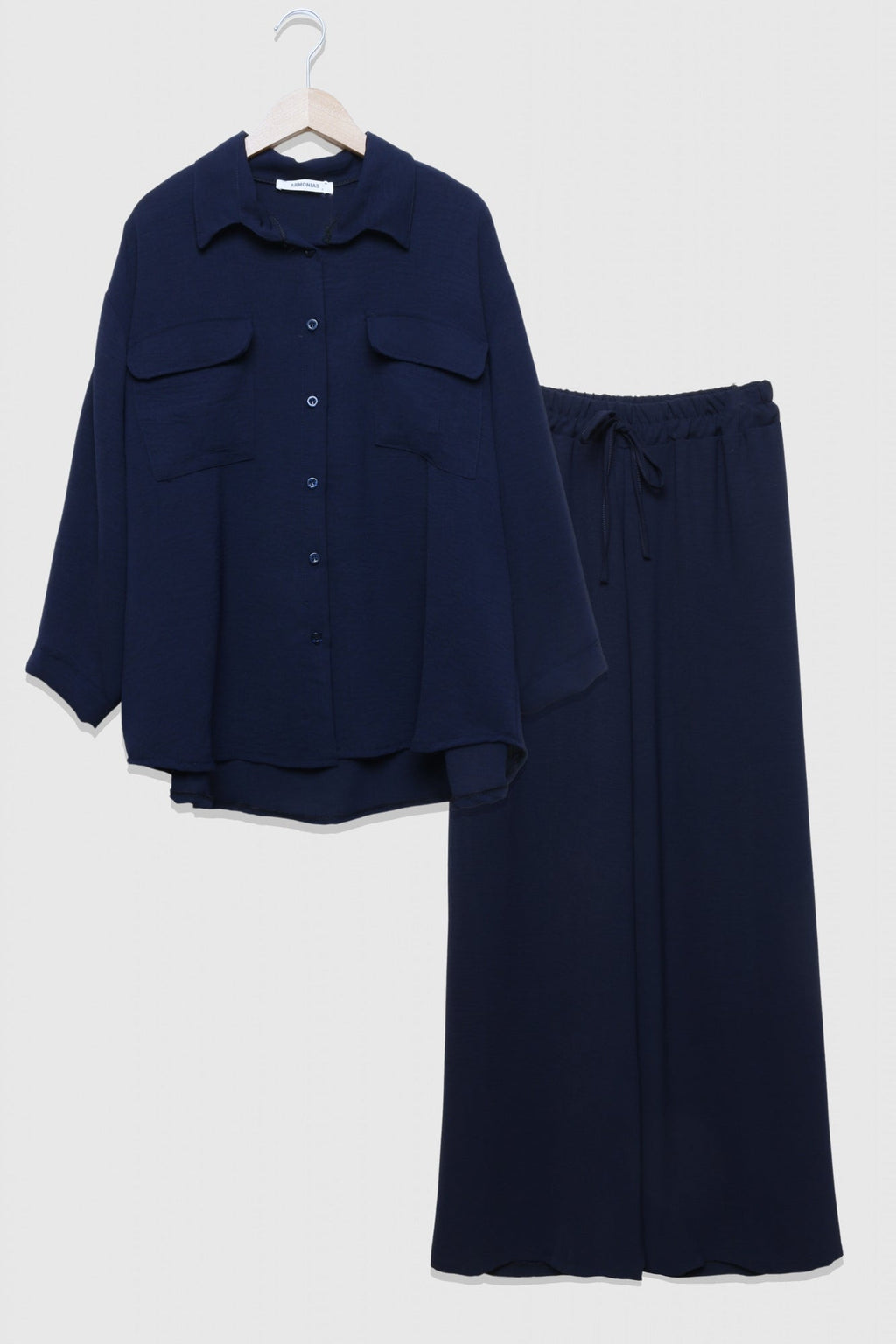 CONJUNTO  BARI