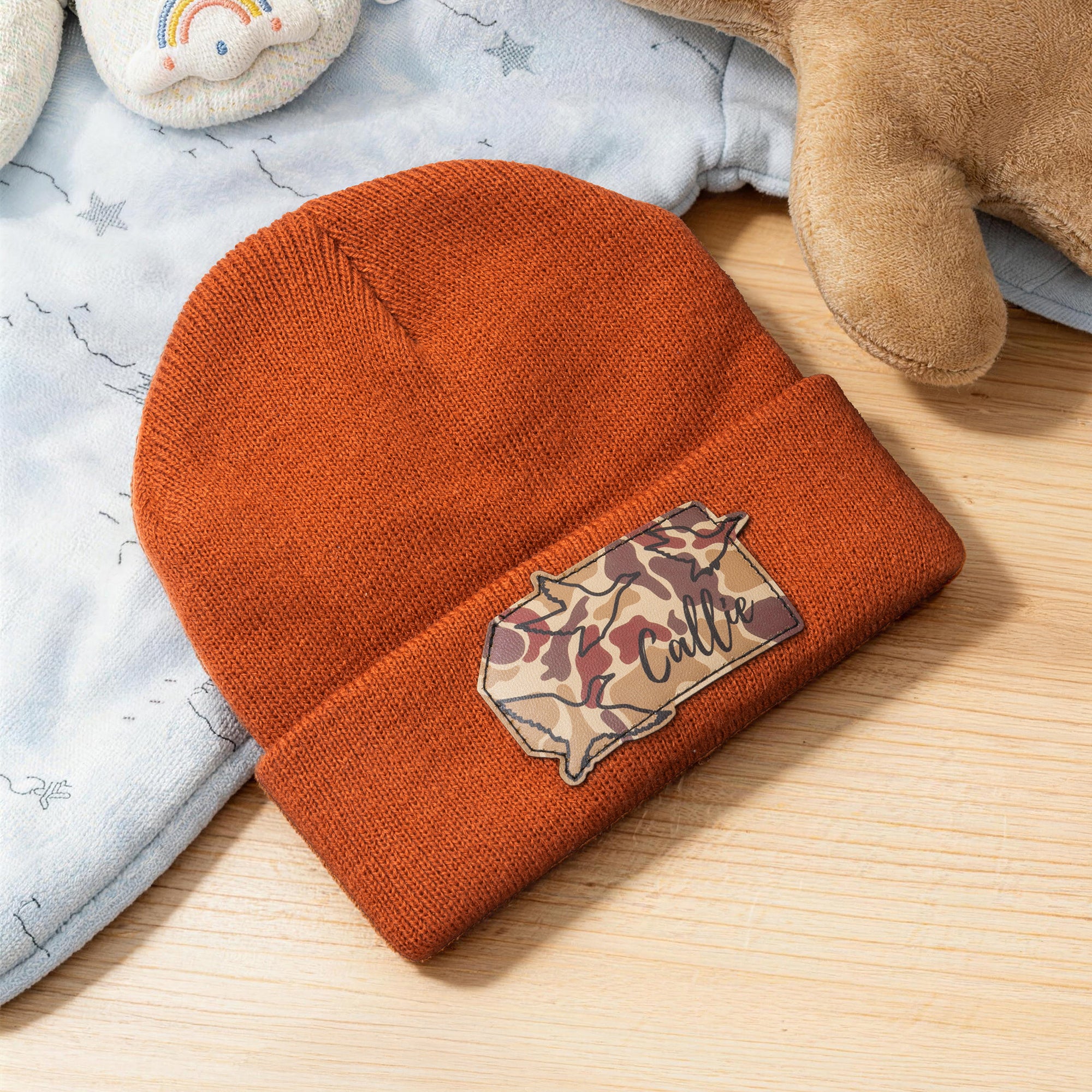 Gorro personalizado con nombre Flying Mallards Camouflage Soft Beanie Hat Winter Accessory Hunting Season Daily Wear Birthday Gift for Babies Teenagers