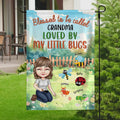 Bandera de jardín personalizada con el nombre de un insecto de dibujos animados Regalo de cumpleaños y aniversario para los amantes de la jardinería