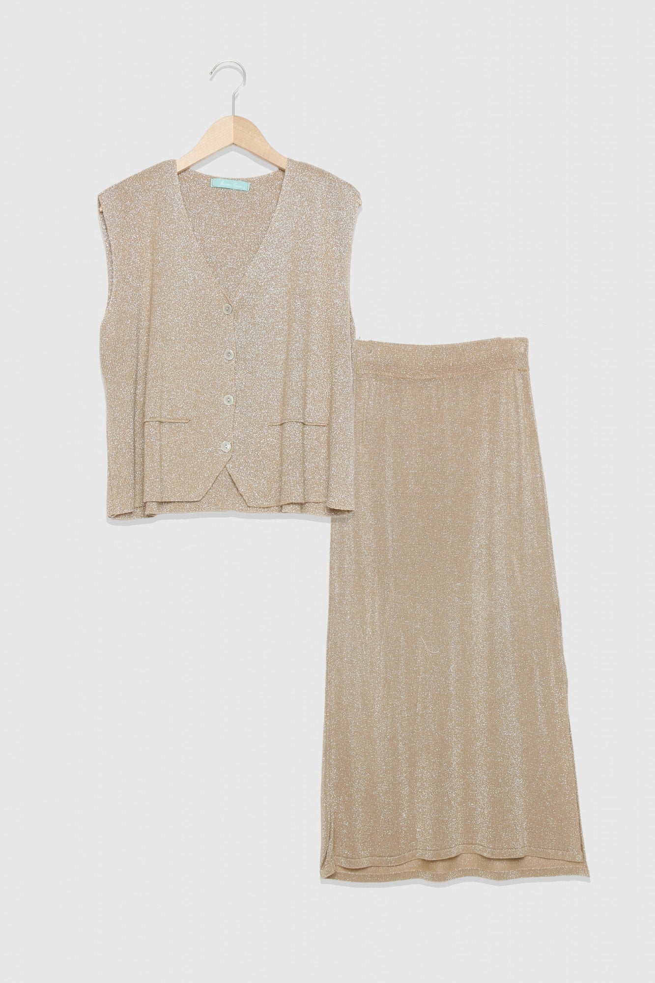 CONJUNTO  LUCY