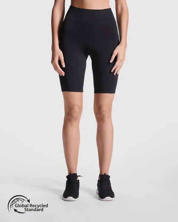 Leggings cortos compresores realizado en poliéster reciclado Vetonek