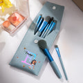 Personalizado Cartoon Character Initial Makeup Brush Bag Set with Name and 8 Pcs Makeup Brushes Birthday Christmas Wedding Gift for Woman