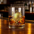Escudo de Oro Personalizado Nombre Inicial 10 oz Rock Whiskey Glass Old Fashioned Aniversario Cumpleaños Regalo para Hombre Bartender Entusiasta del Whisky