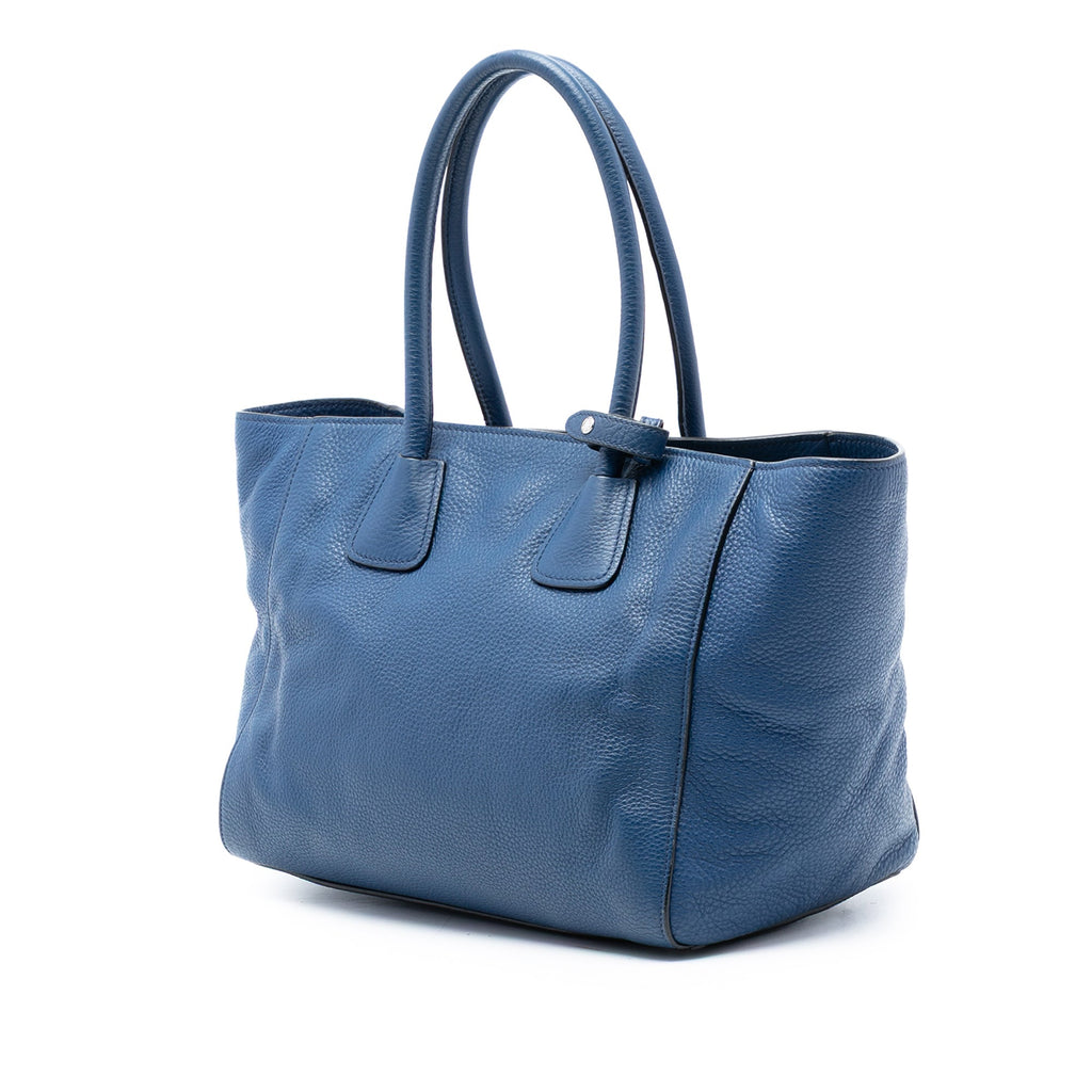 Vitello Daino Front Pocket Open Convertible Tote