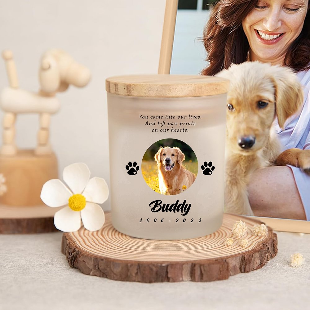Personalizada Perro Gato Foto Pata Imprimir Nombre Año Tarro de vela conmemorativa con vela LED y tapa de madera Simpatía Mascota Pérdida Regalo para los dueños de mascotas
