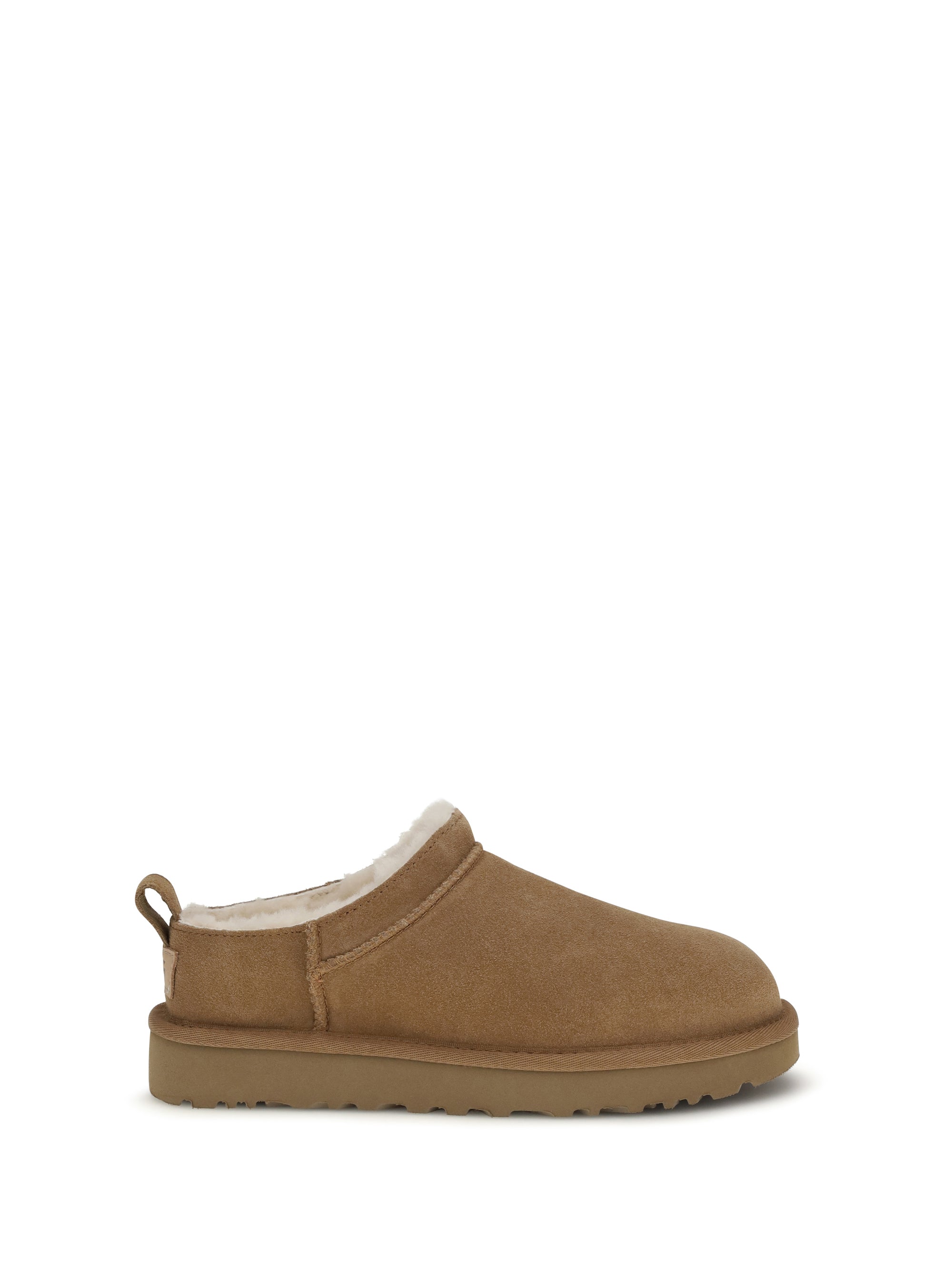 UGG Slipper — Chestnut
