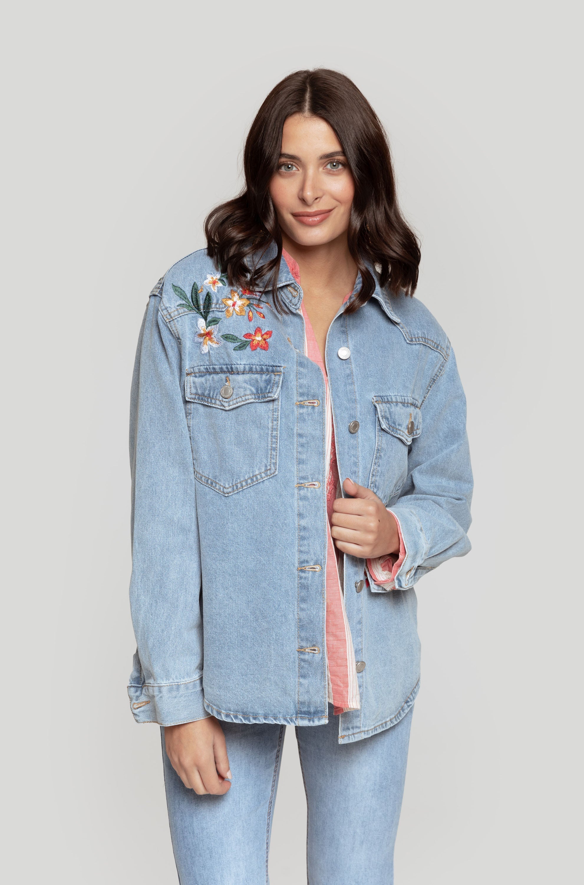 CAZADORA  OVERSIZE