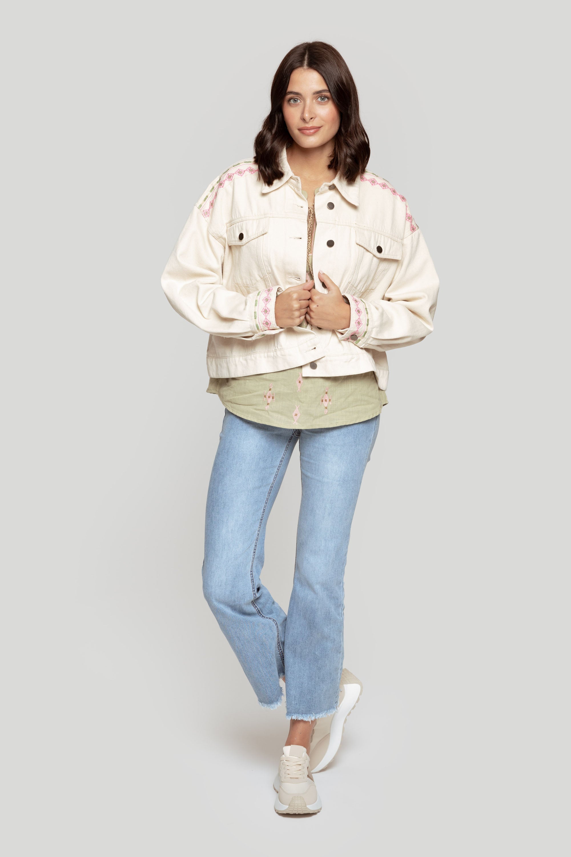 CAZADORA  ESTAMPADA