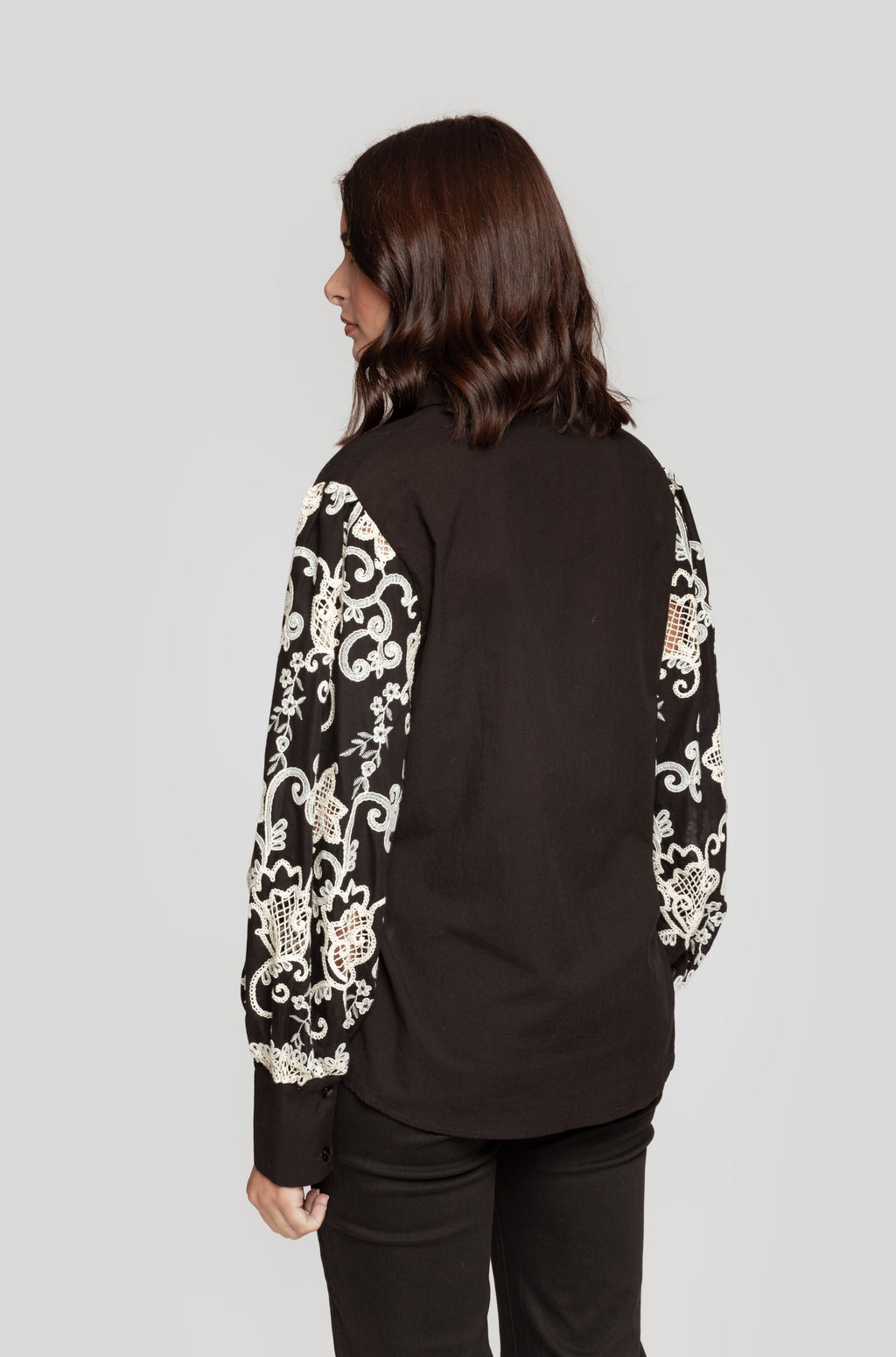 CAMISA  CON CROCHET