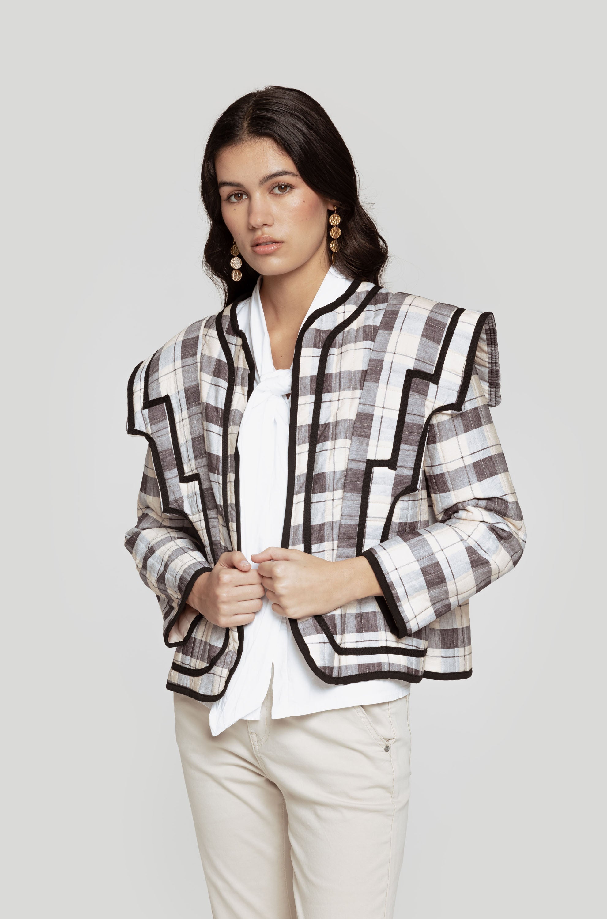 CHAQUETA  VOLANTES