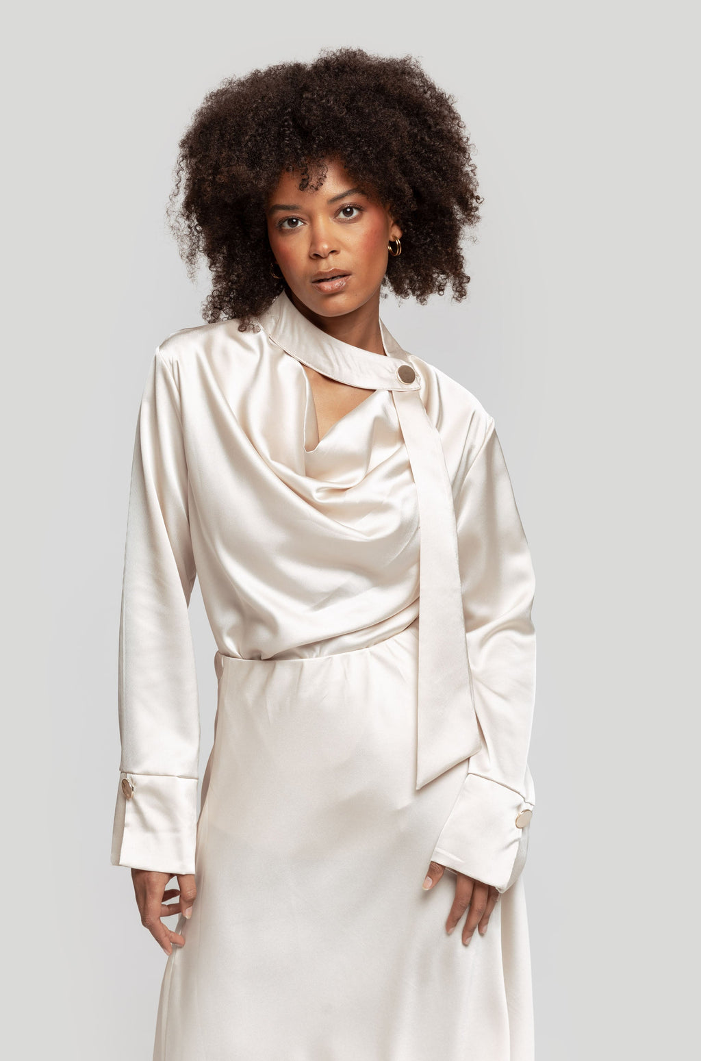 BLUSA  SATEN