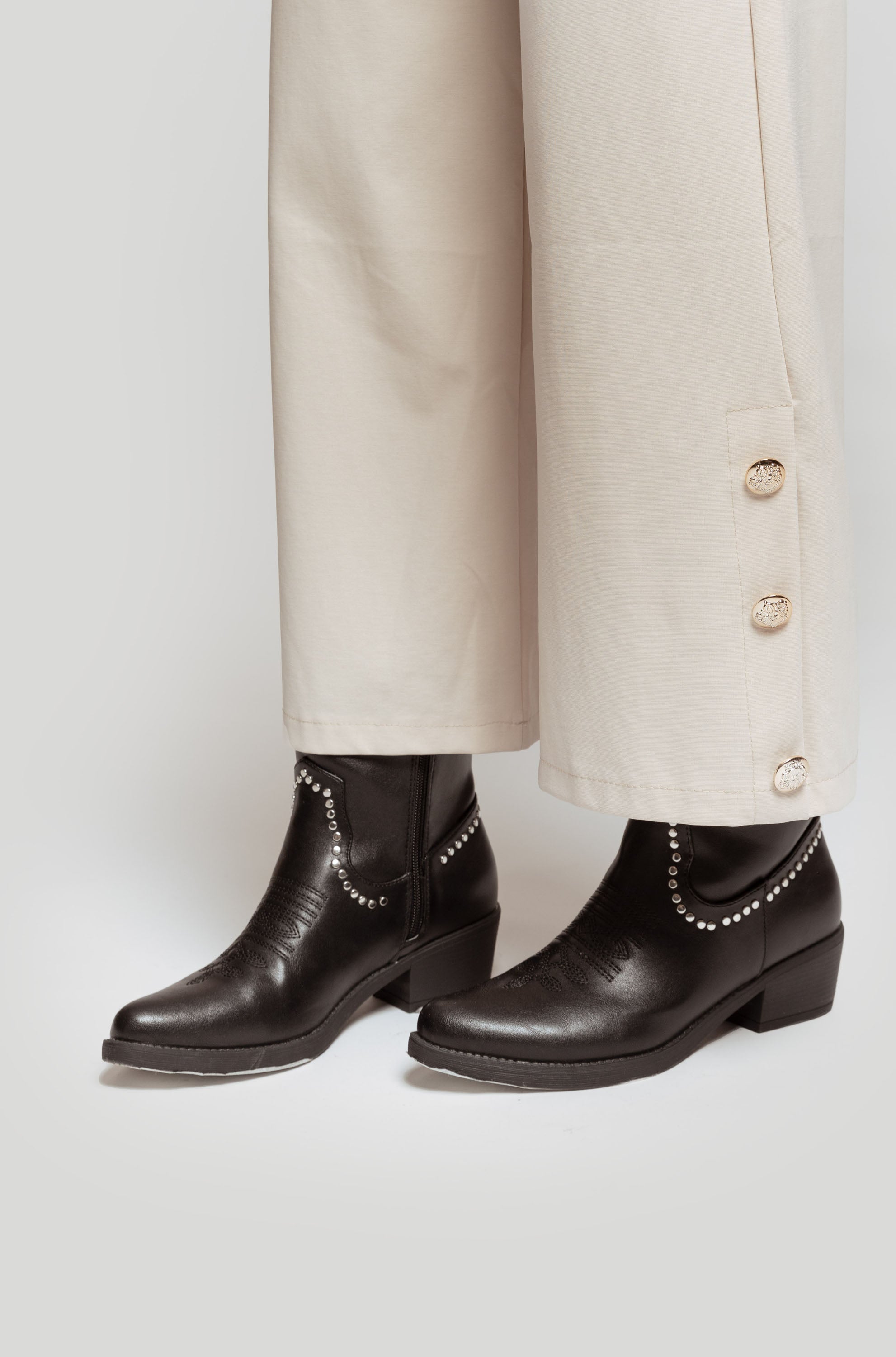 PANTALON  BOTONES