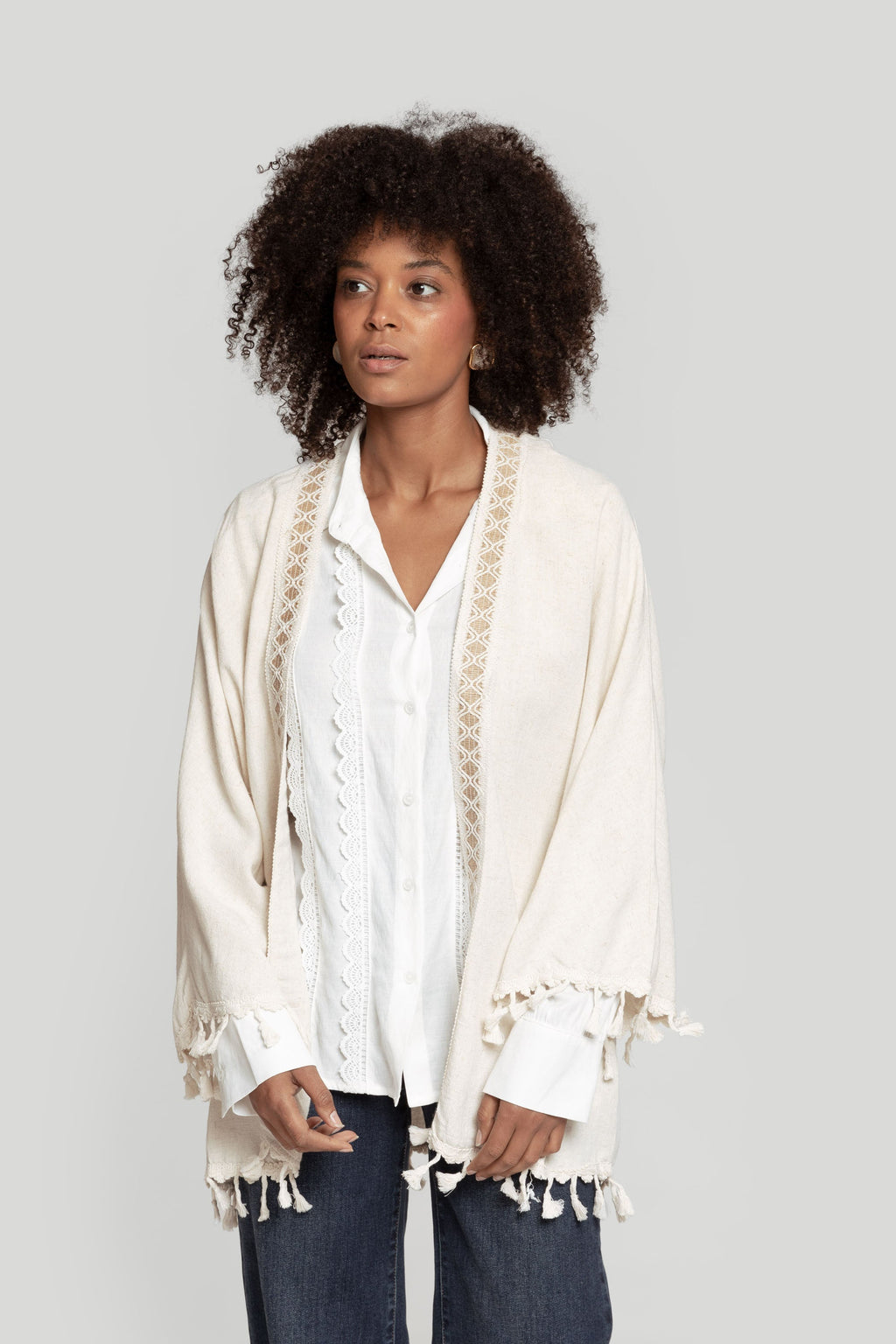 CHAQUETA  POMPONES