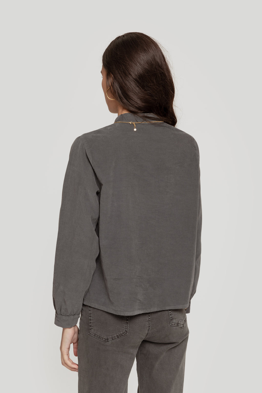 CHAQUETA  NUDOS