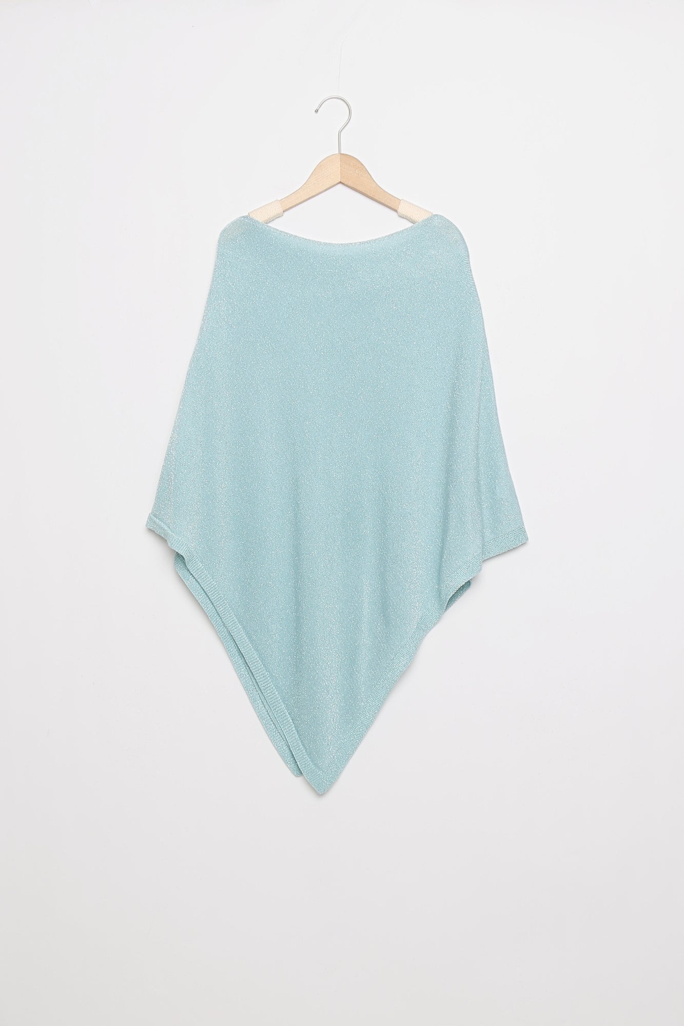 PONCHO  BRILLO
