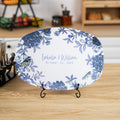 Personalizado Azul Flor Toile De Jouy Plato con Nombre de pie y Fecha Decoración para el Hogar Ducha de Novia Regalo de boda para la pareja de recién casados