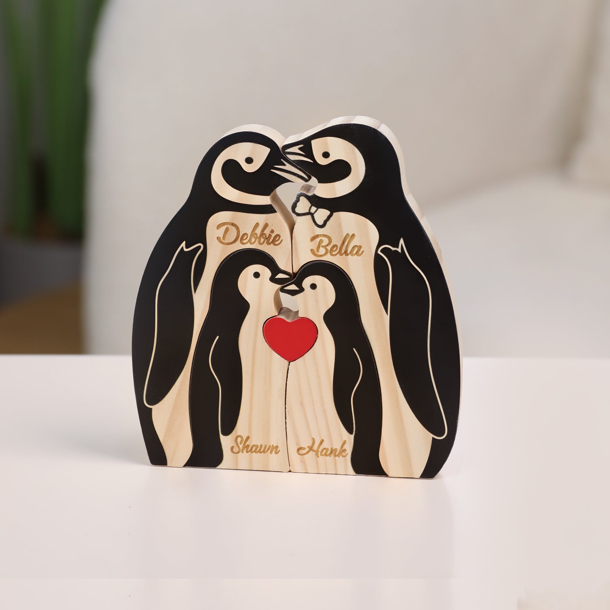 Pingüino negro de madera personalizado Familia Corazón rojo Puzzle con 2-5 nombres grabados Decoración del hogar Cumpleaños Aniversario Regalo para la familia