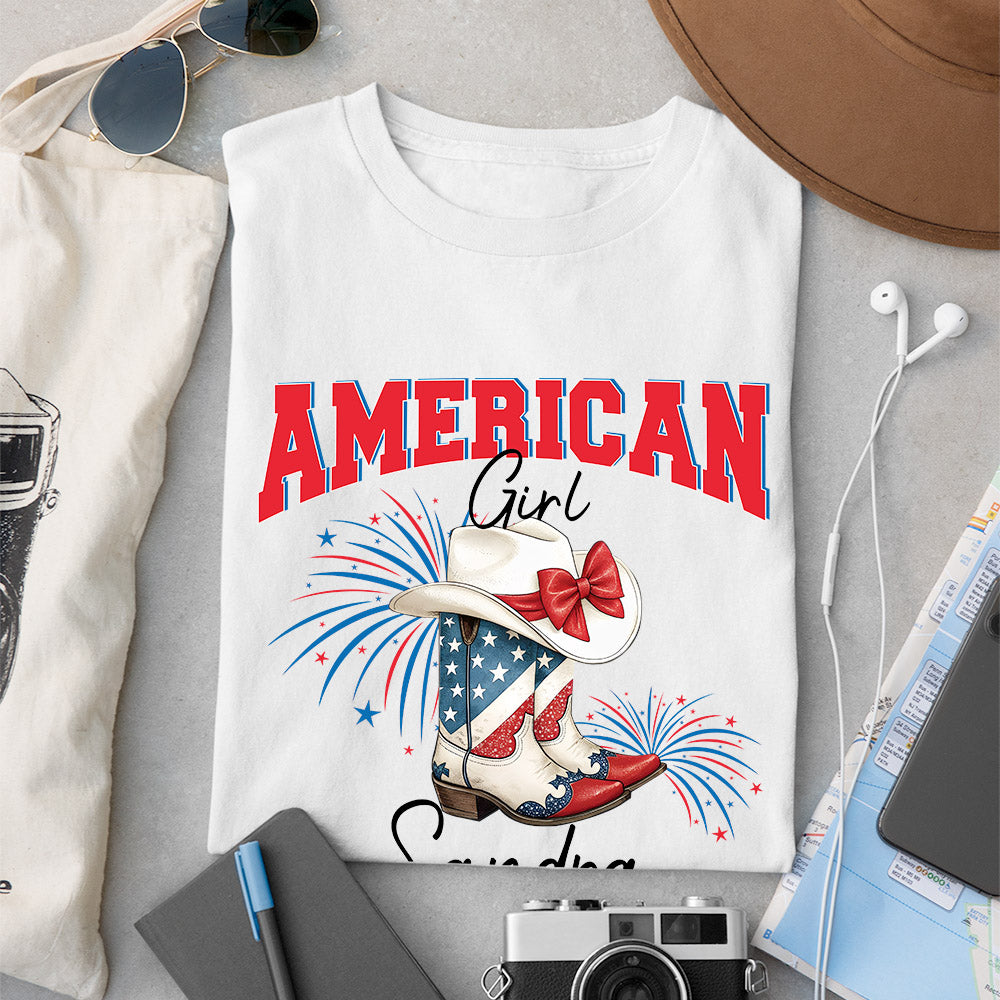 Personalizada Star Flag Cowboy Boots Multicolor 100% Algodón Camiseta Suave con Nombre Patriótico 4 de Julio Día de la Independencia Regalo para Mujeres