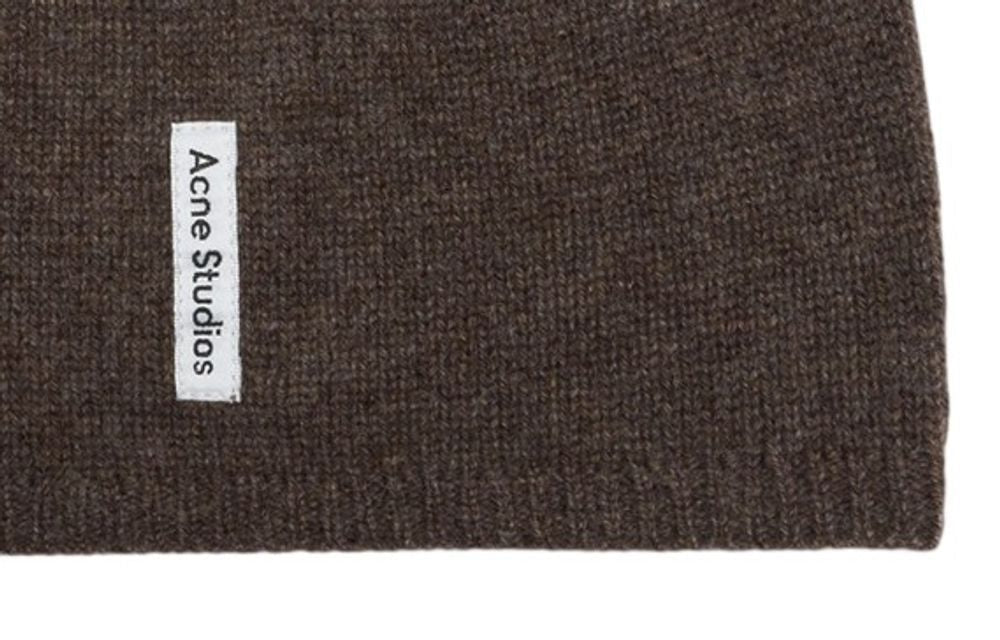 Acne Studios C40460-BZH Cashmere Fitted Beanie — Brown
