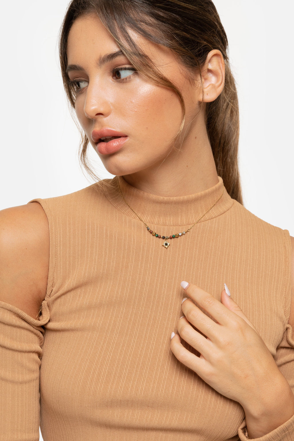 TOP  CUT OUT