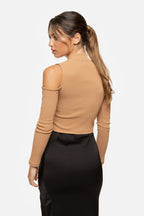 TOP  CUT OUT