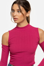 TOP  CUT OUT