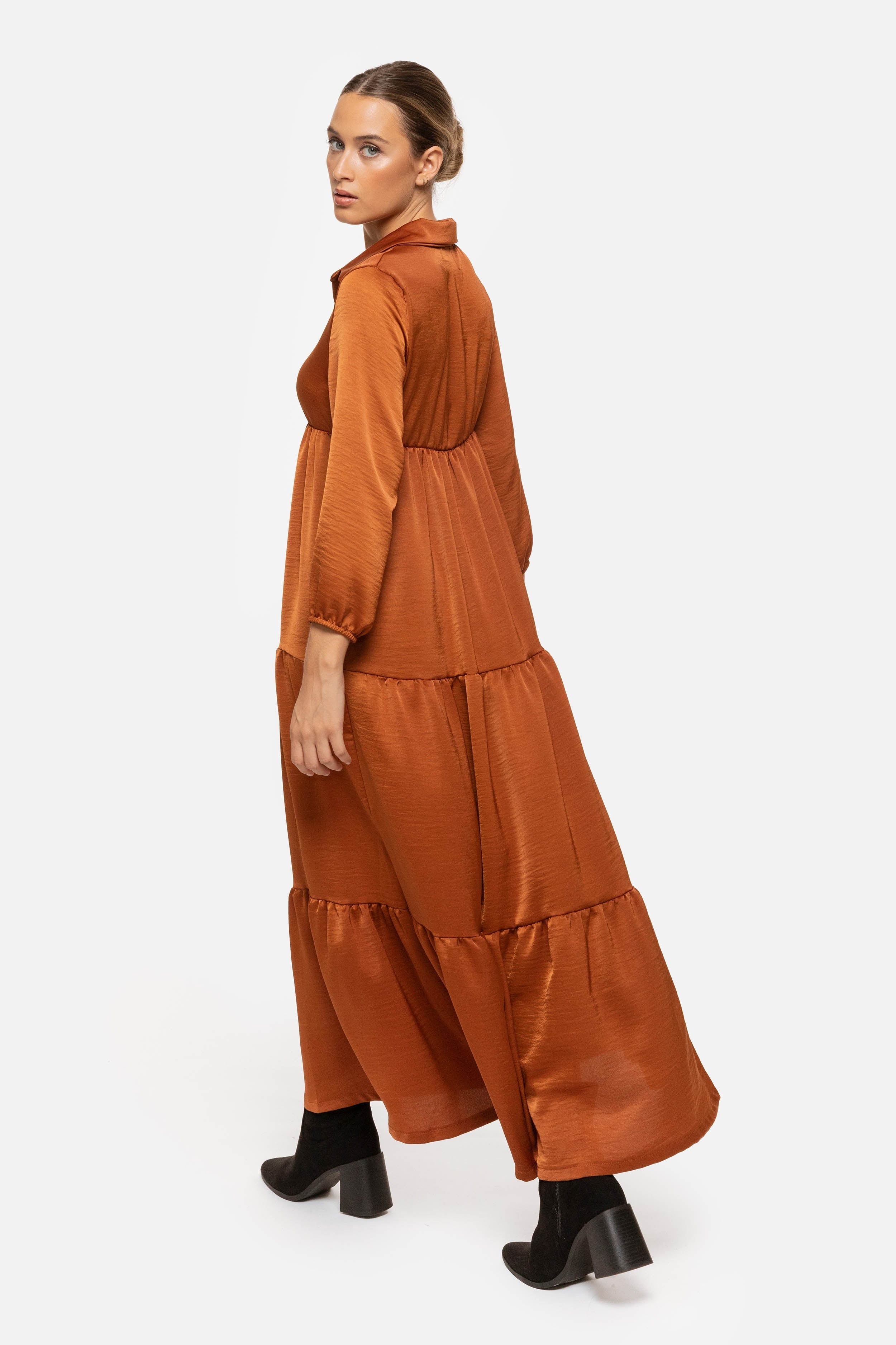 VESTIDO  SATINADO