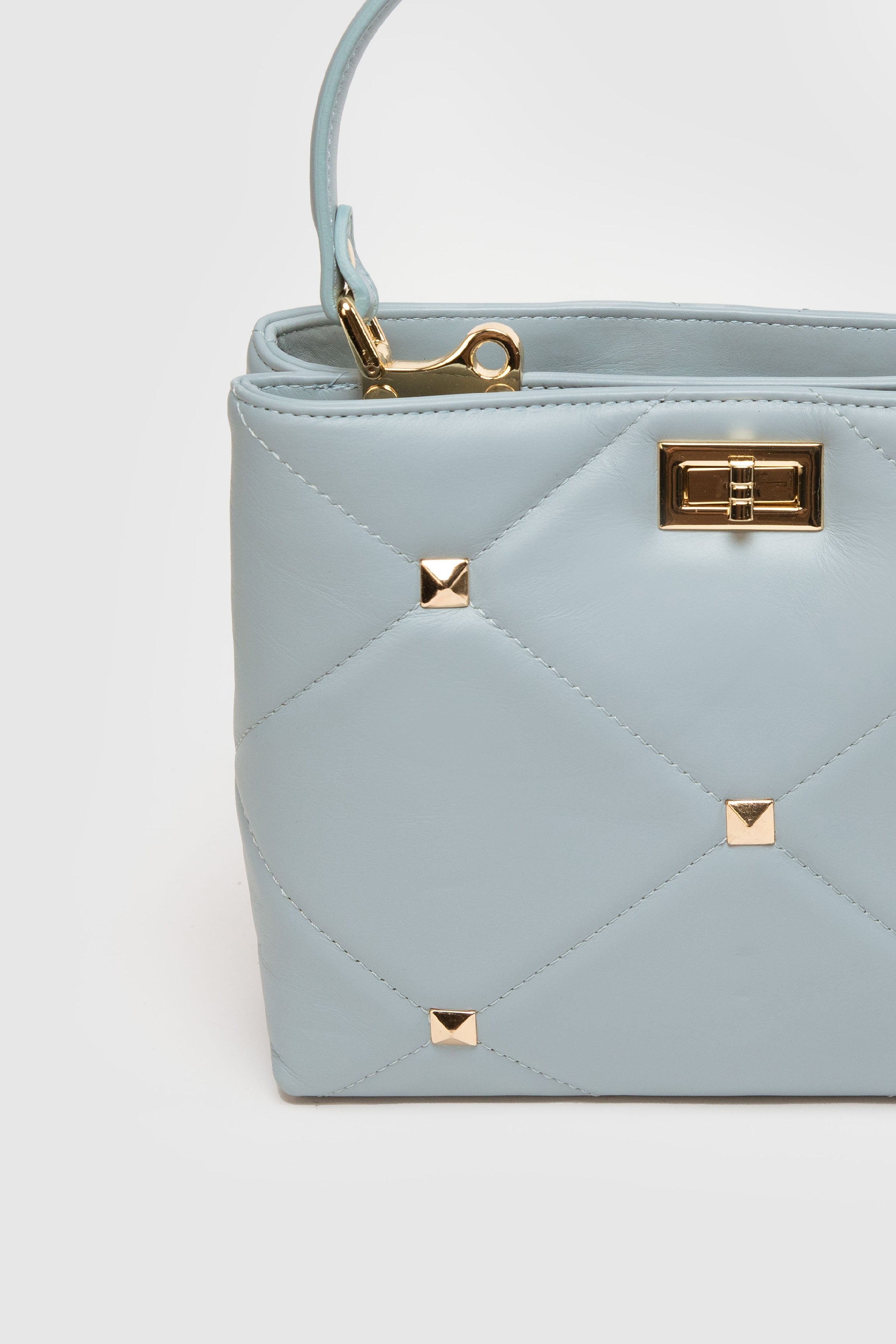 BOLSO  TACHUELAS
