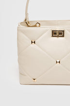 BOLSO  TACHUELAS