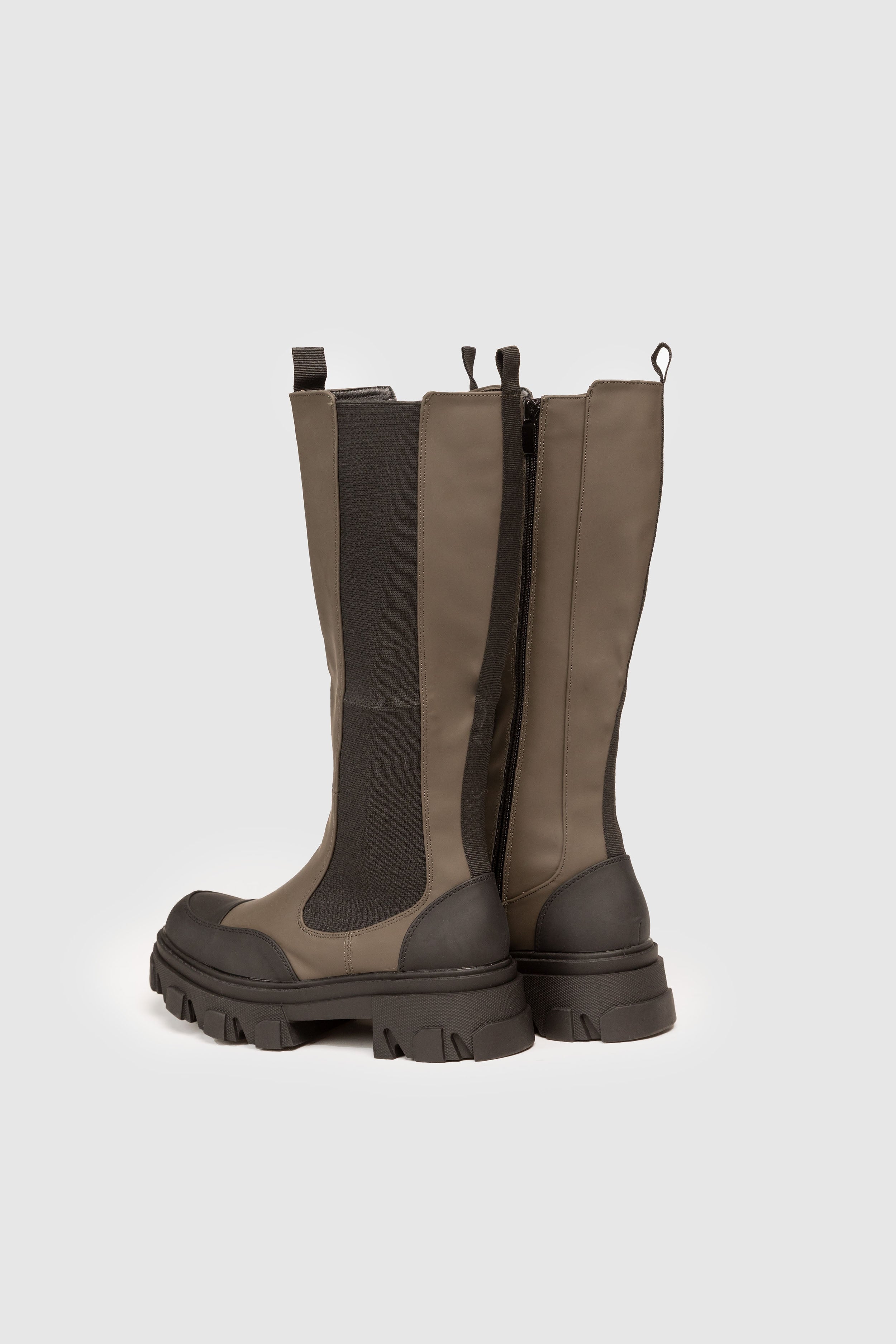 BOTA  PANELES