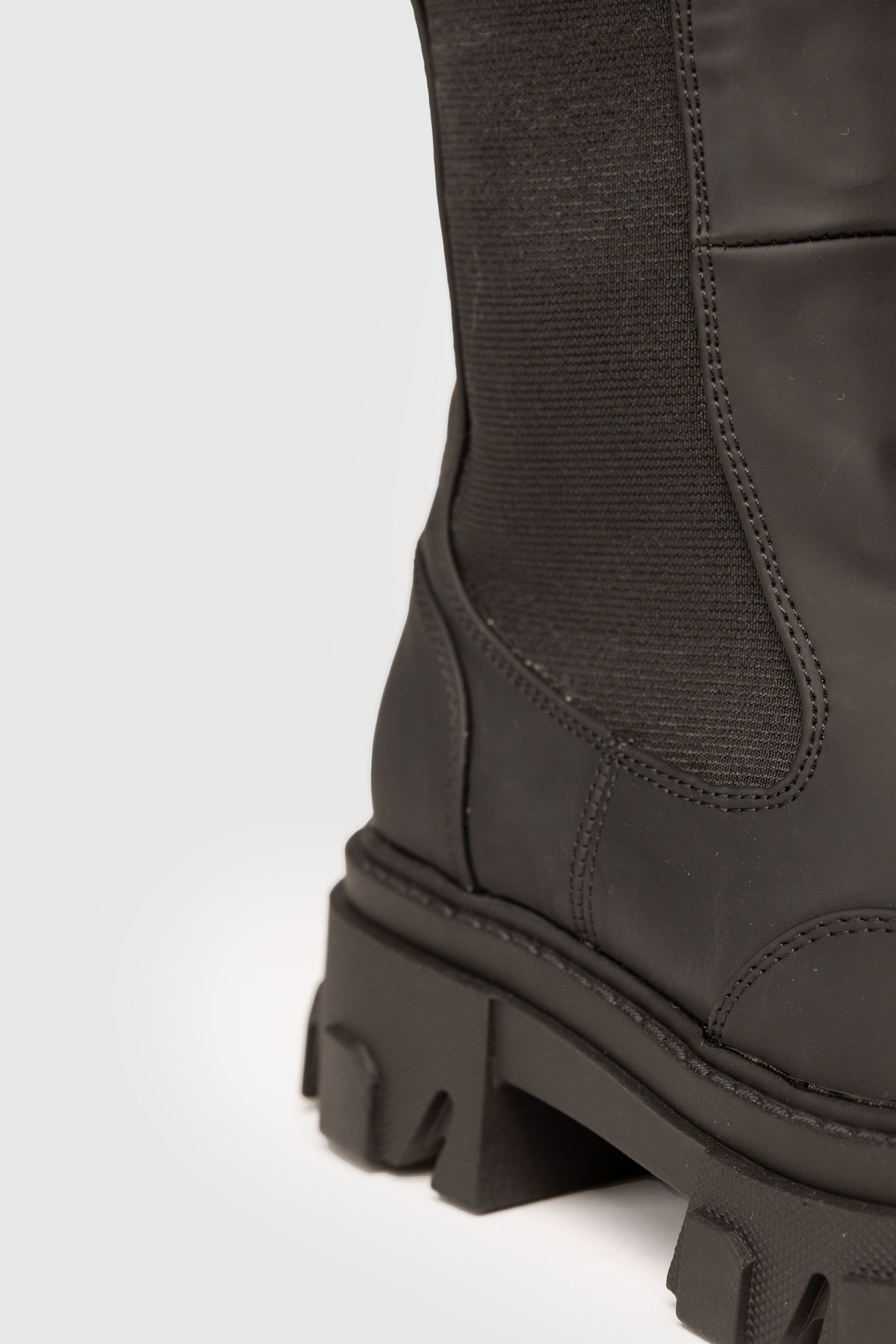 BOTA  PANELES