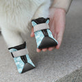 Personalizado Multicolor Paw Print antideslizante zapatos de perro para el pavimento caliente con el nombre al aire libre Accesorios Regalo de cumpleaños para los dueños de perros