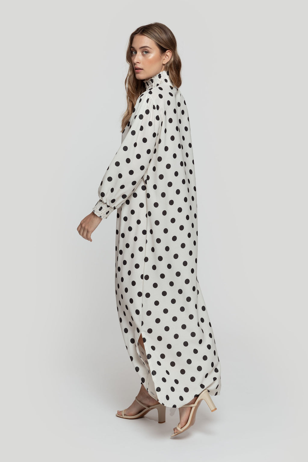 VESTIDO  LUNARES