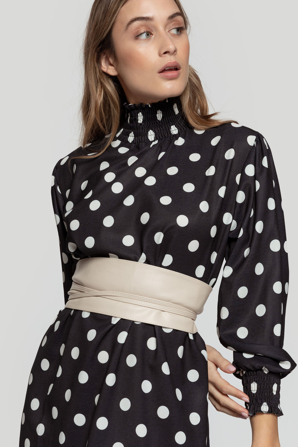 VESTIDO  LUNARES