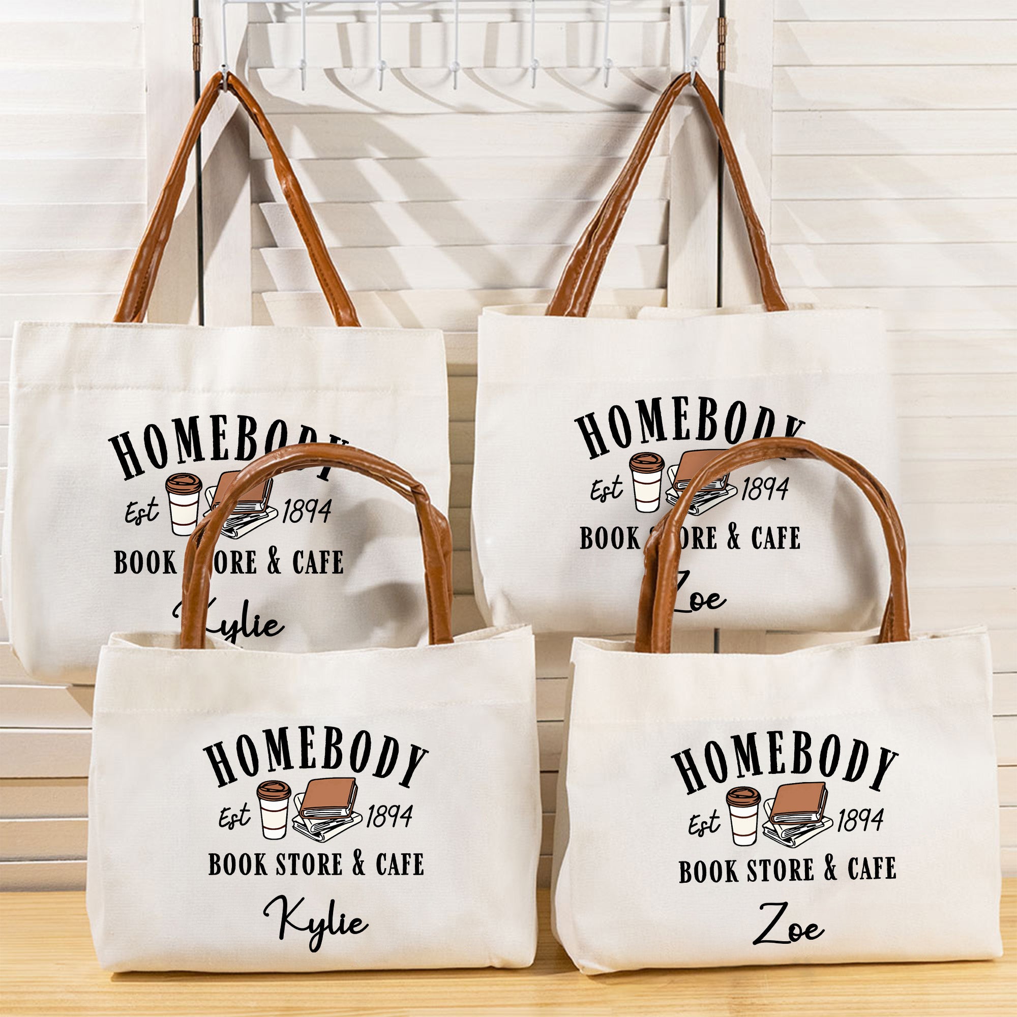 Bolsa de lona personalizada "Homebody Book Store" con asa de piel de PU y nombre Regalo de cumpleaños de uso diario para ratones de biblioteca Amantes de los libros