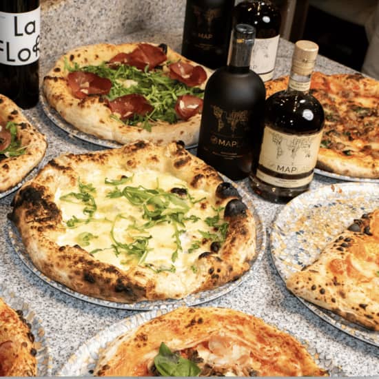 Bottomless Pizza & Cocktail Brunch at Pizza Pārā