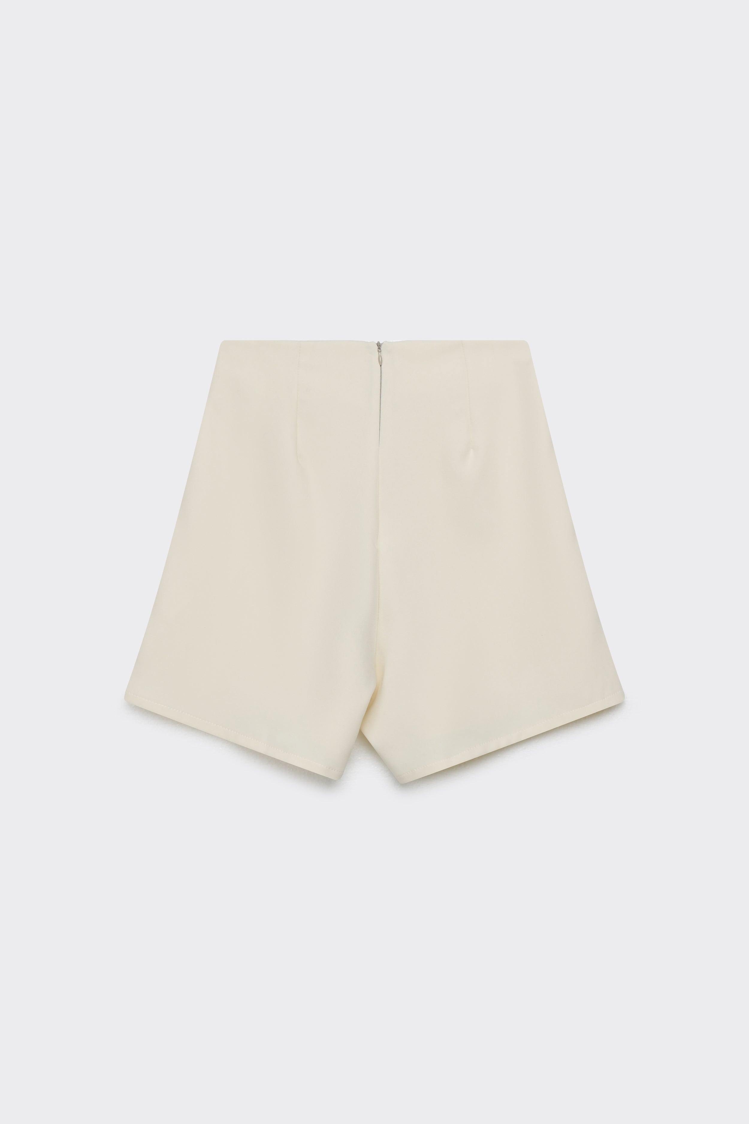 SHORTS  BOTONES