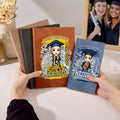 Felicitaciones Personalizado Cartoon Character Cuaderno de cuero con el nombre y el año Felicitación Regalo de graduación para los graduados