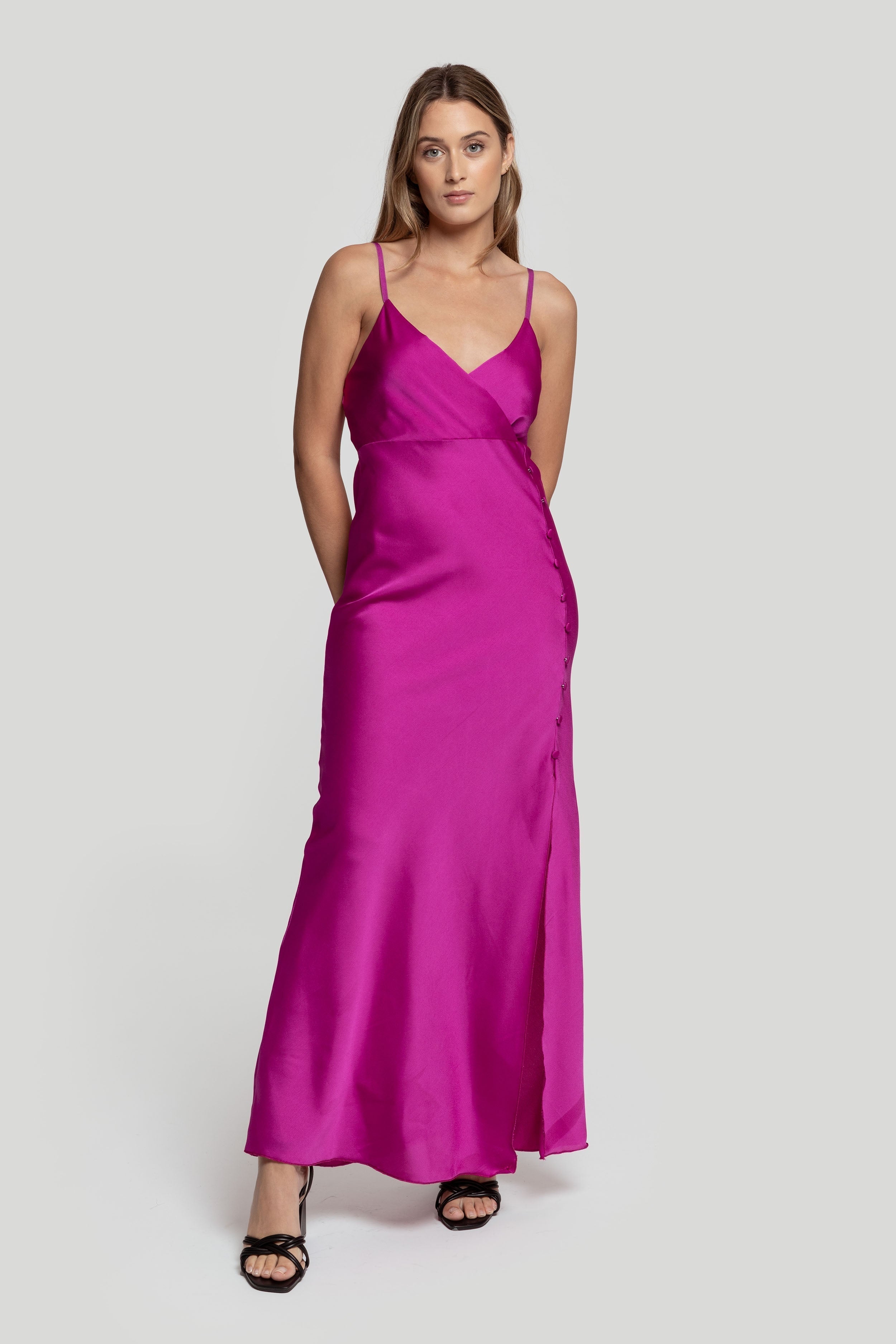 VESTIDO  LENCERO
