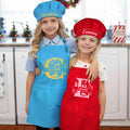 Set de delantal y gorro de cocinero con nombre y bolsillo para niños, con iniciales navideñas personalizadas y ajustable. Regalo de Navidad para niños y niñas.