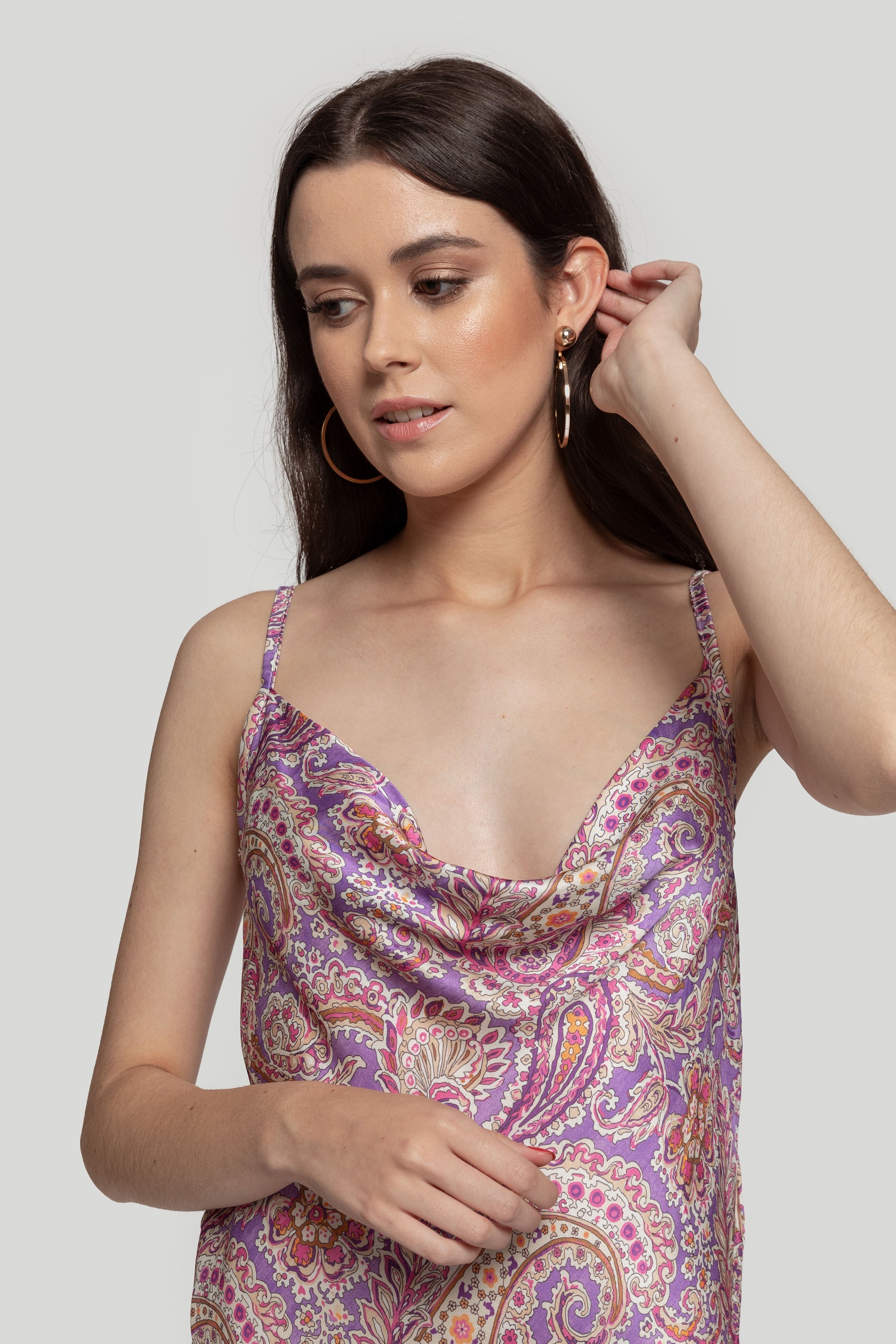 VESTIDO  SATINADO