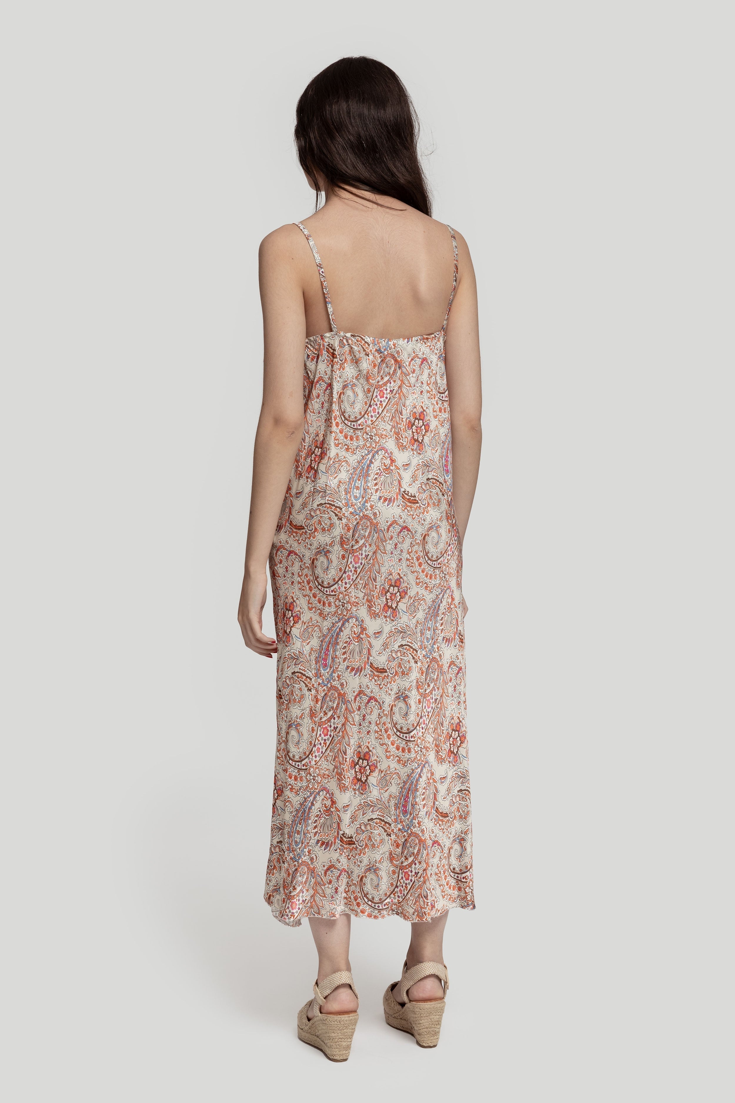 VESTIDO  SATINADO