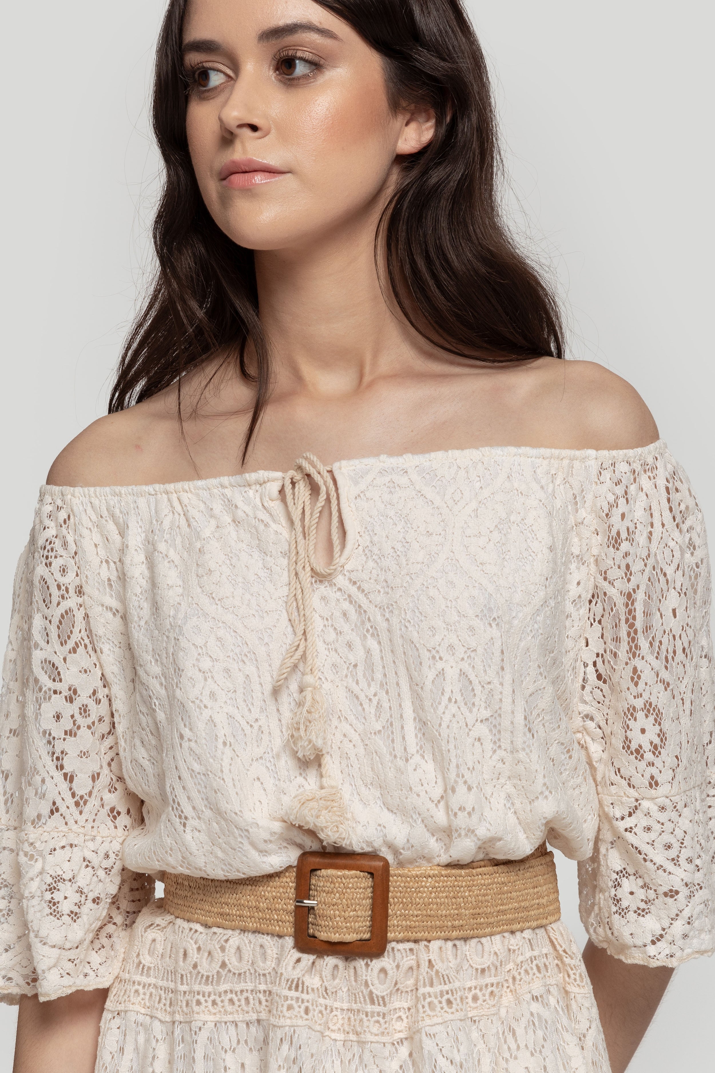 VESTIDO  GUIPUR
