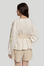 BLUSA  BORDADOS