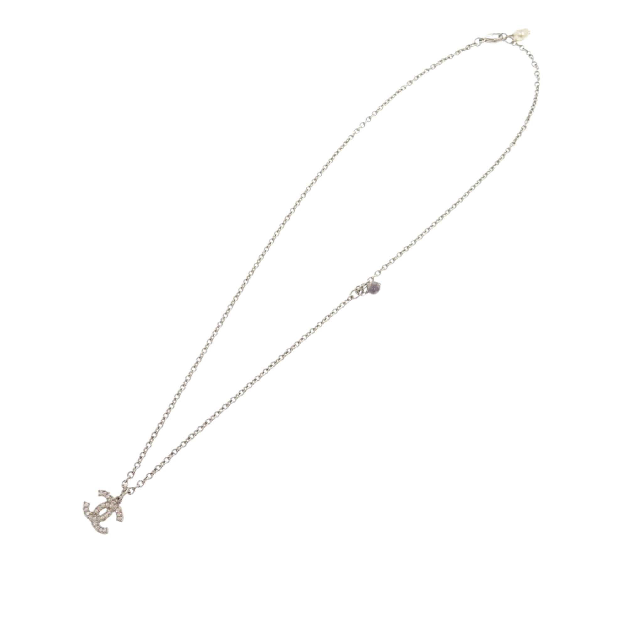 CC Brass and Strass Faux Pearl Pendant Necklace