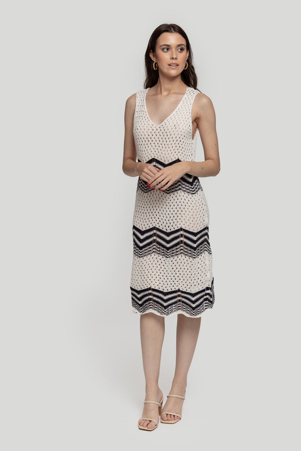 VESTIDO  CALADO