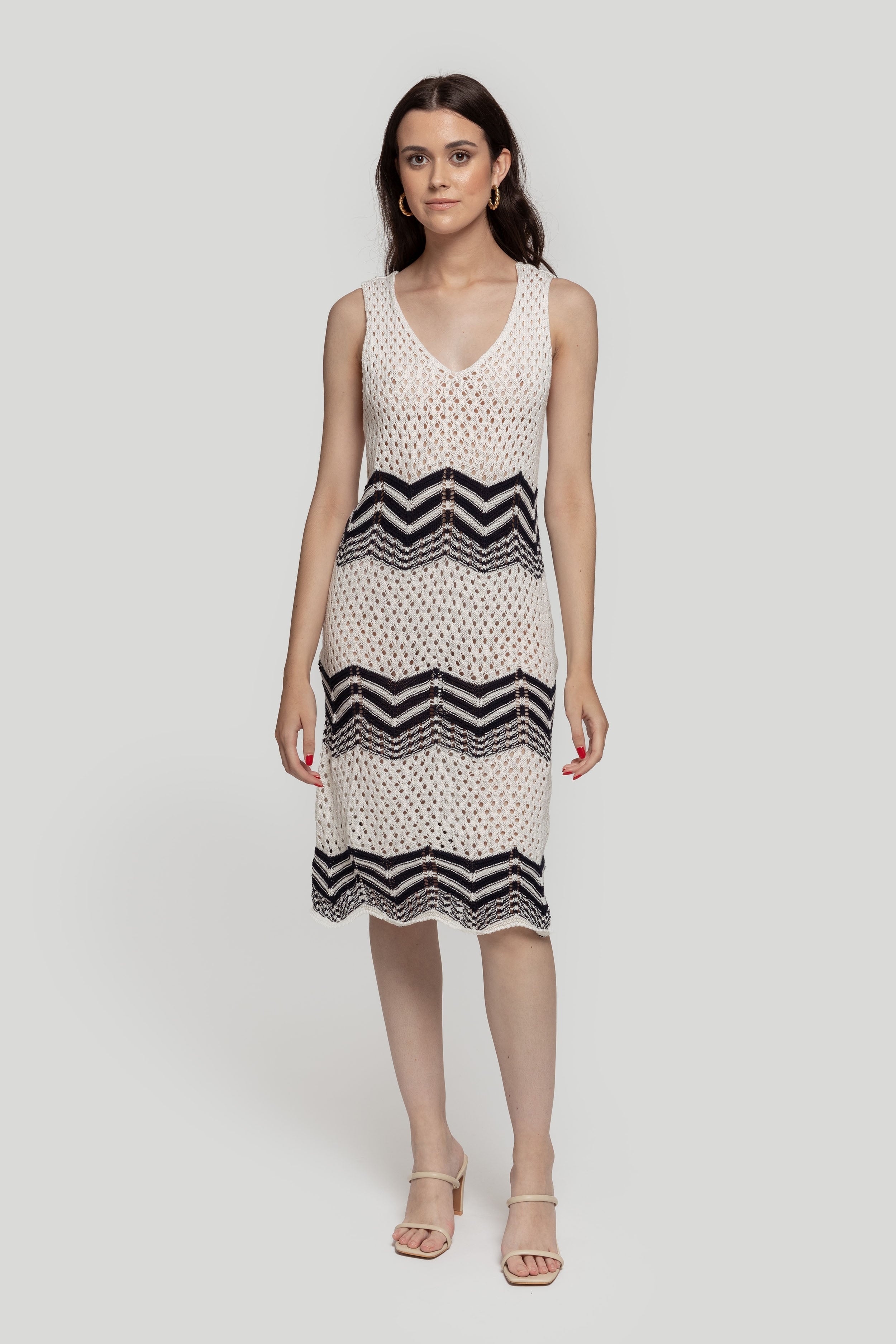 VESTIDO  CALADO