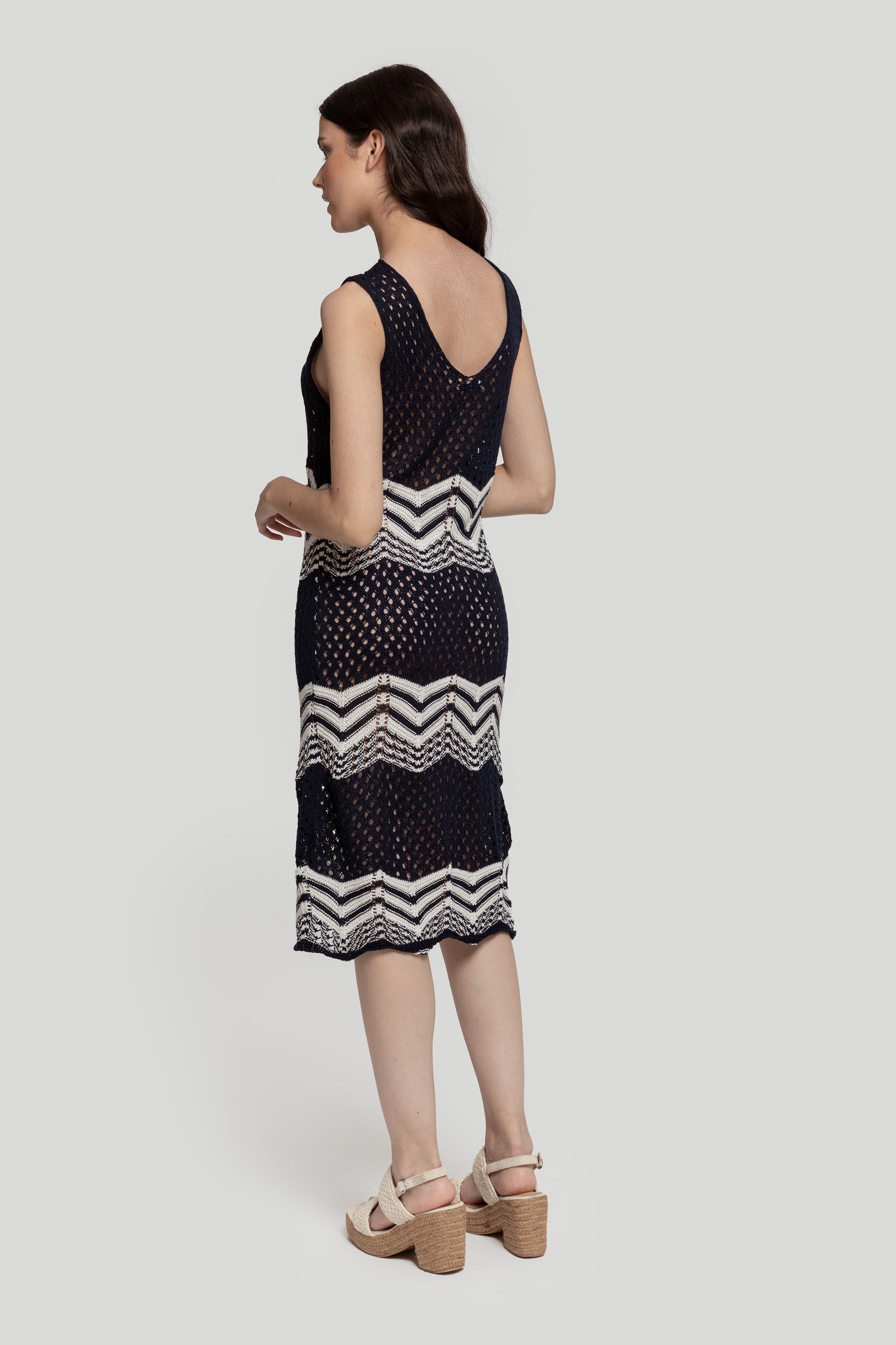 VESTIDO  CALADO