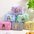 Personalizado de dibujos animados de lectura de caracteres de nacimiento de flores de rayas multicolores bolsa de maquillaje con nombre y cremallera de cumpleaños Aniversario de regalo para las mujere